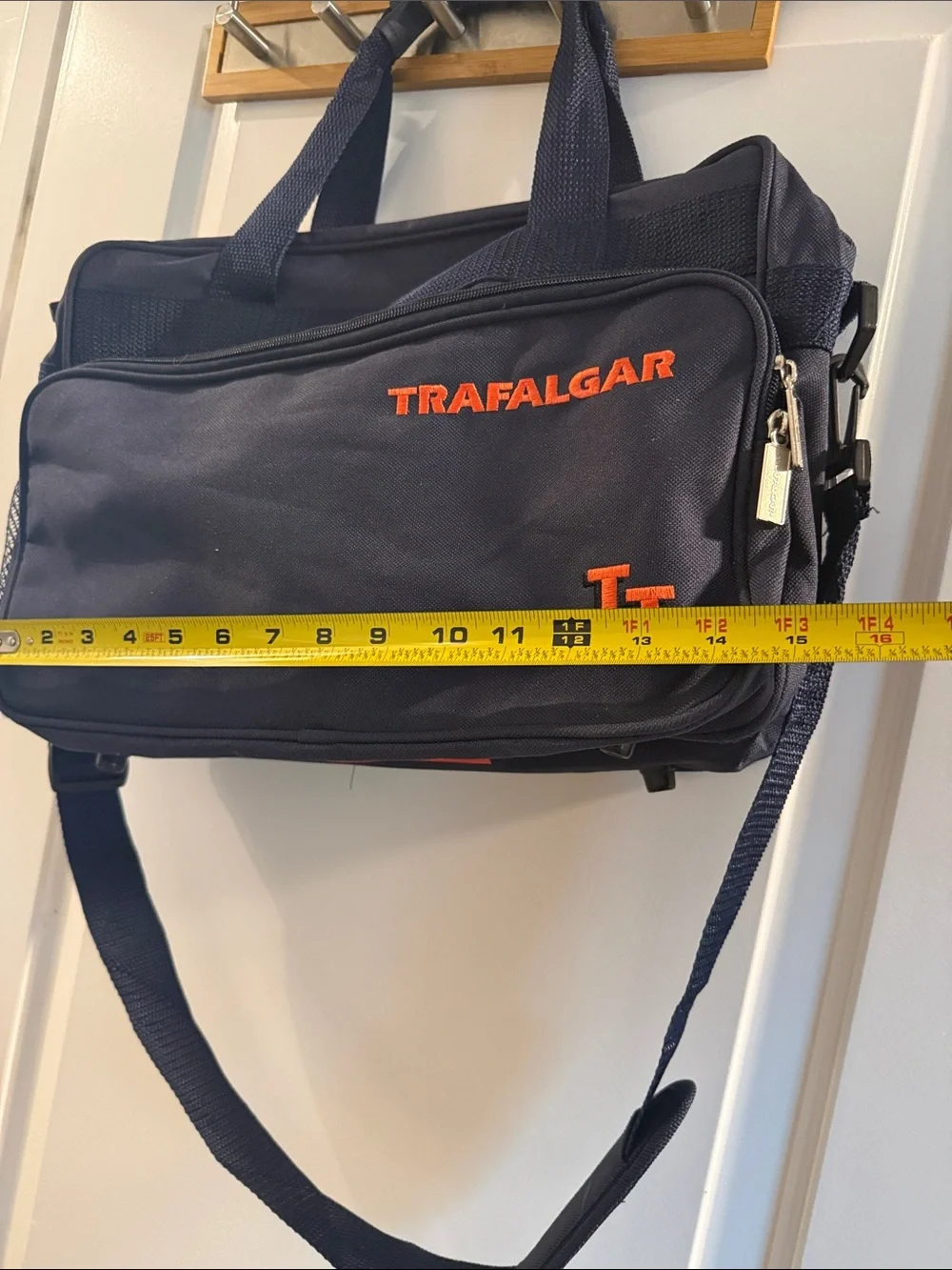 Trafalgar compact navy